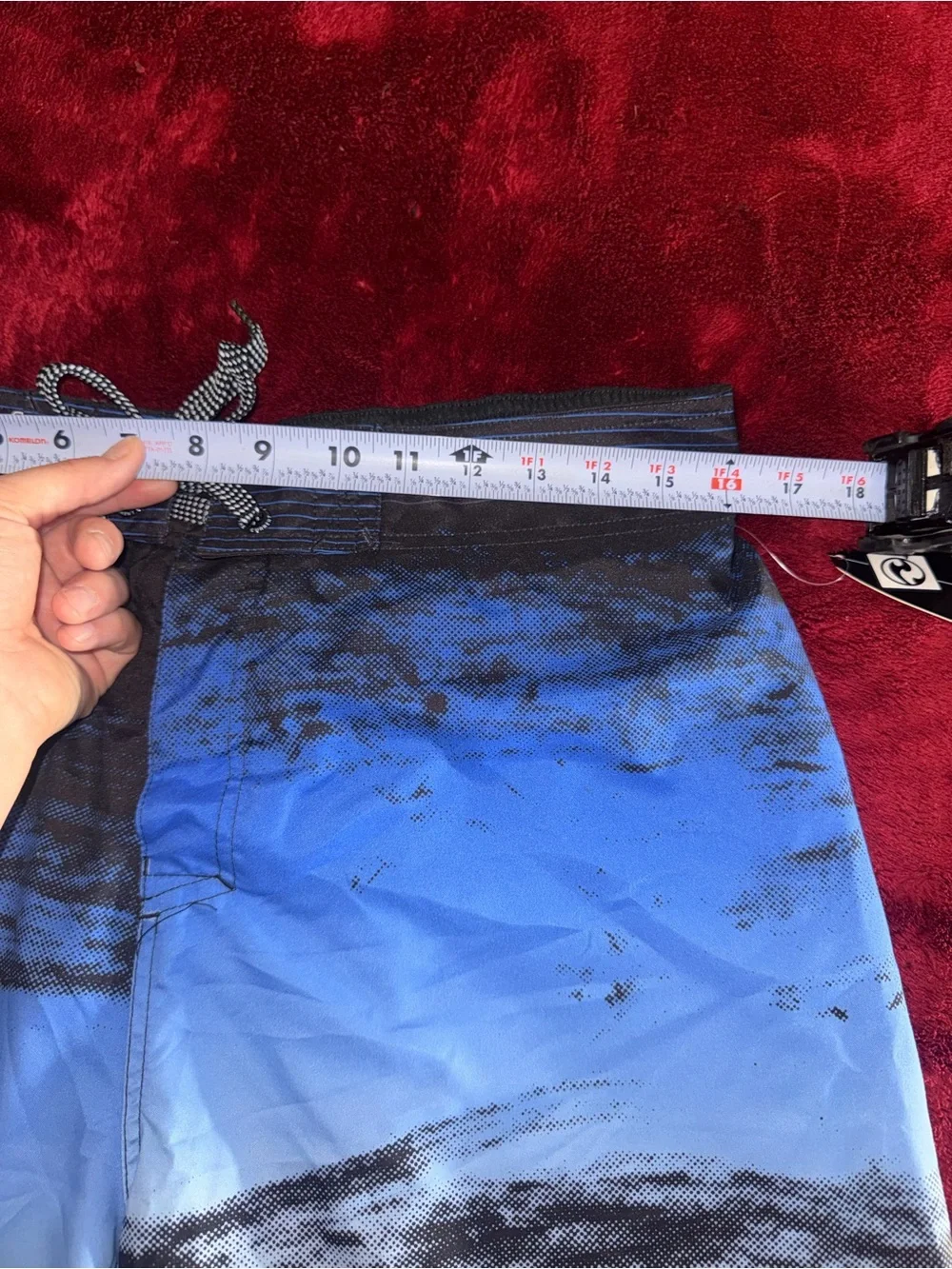 Y2k OceanCurrent board shorts with blue and black Size Large